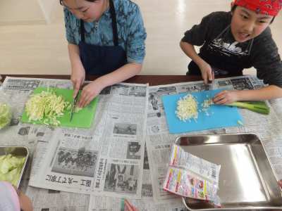 料理教室　『お好み焼き作り』平成２８年４月２８日(木)